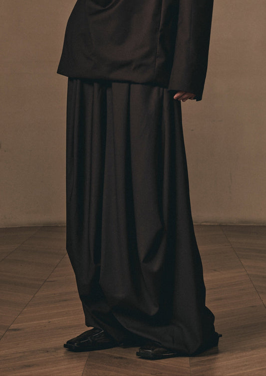 PLEATED ASYMMETRIC BLAZER