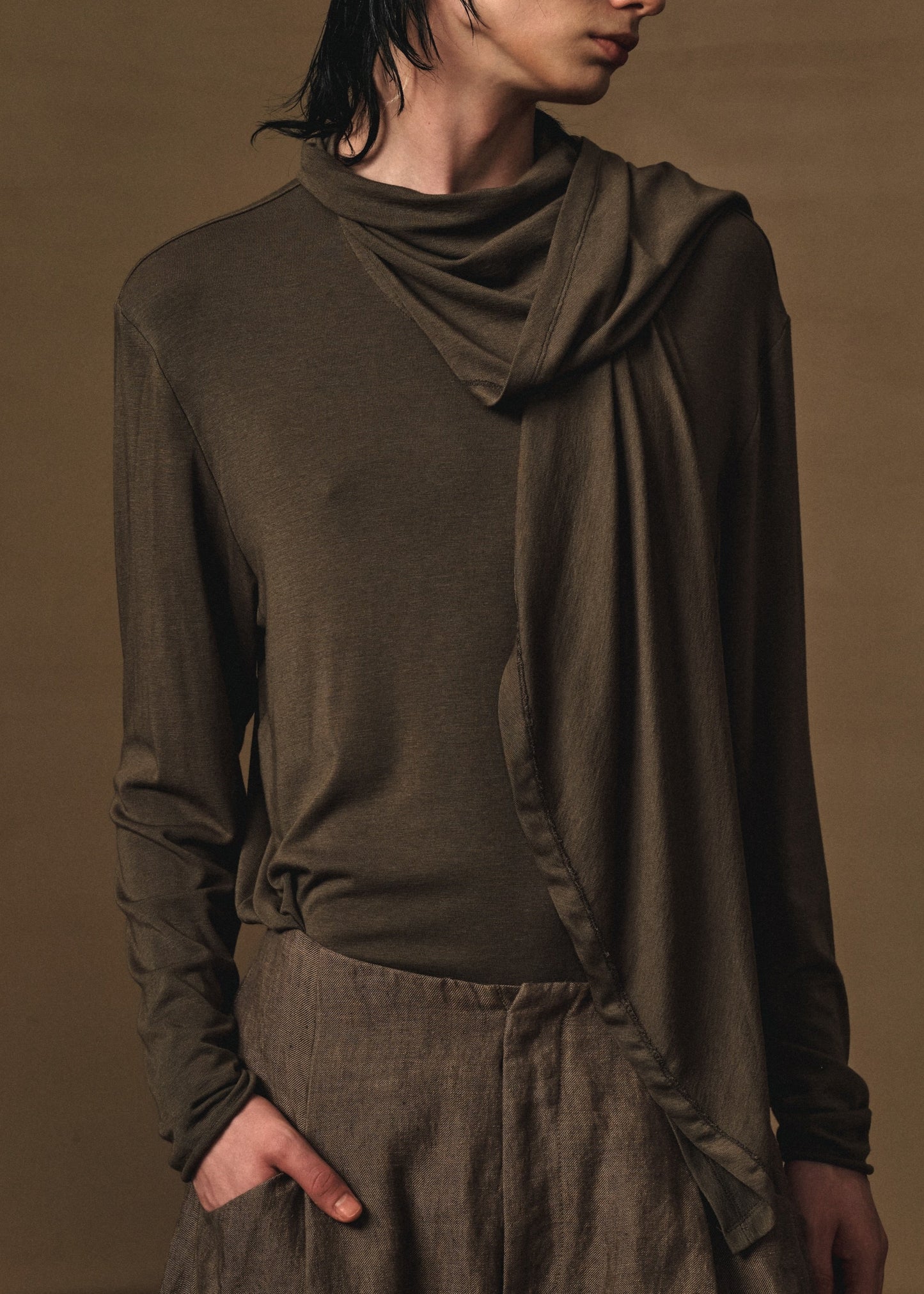 SCARF TIED JERSY TOP