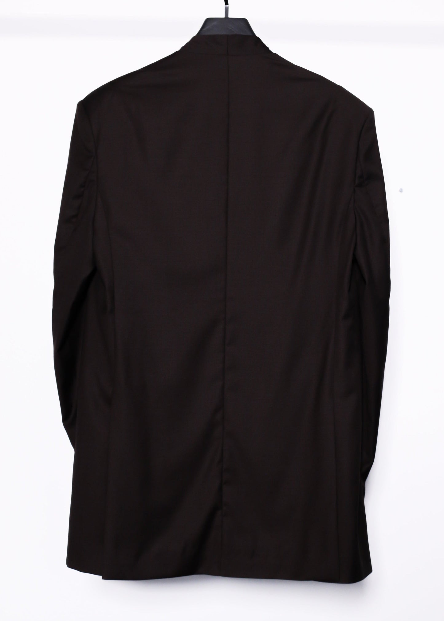 CLASSIC COLLARLESS SLOPING JACKET