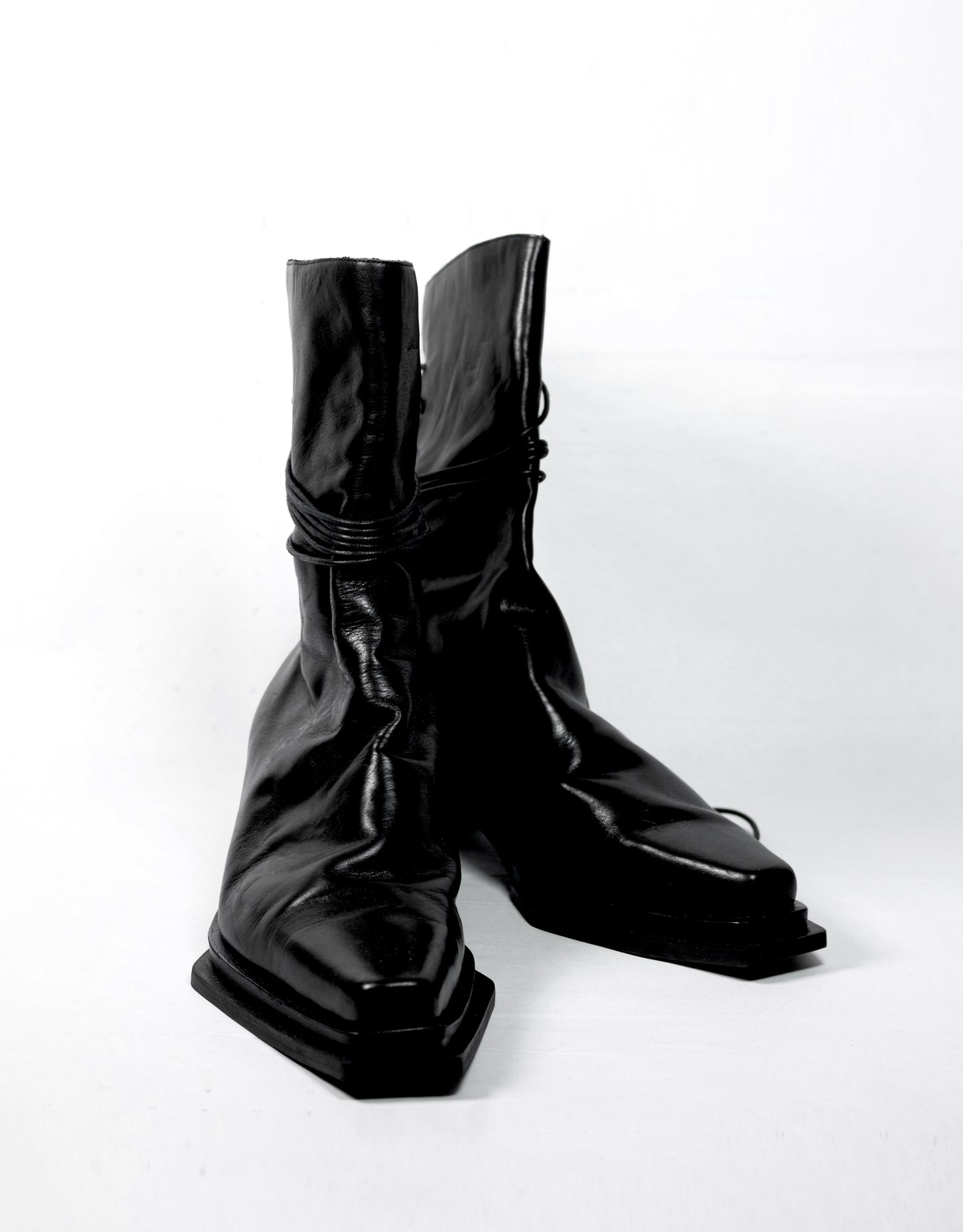 Lace-up Boots | Black